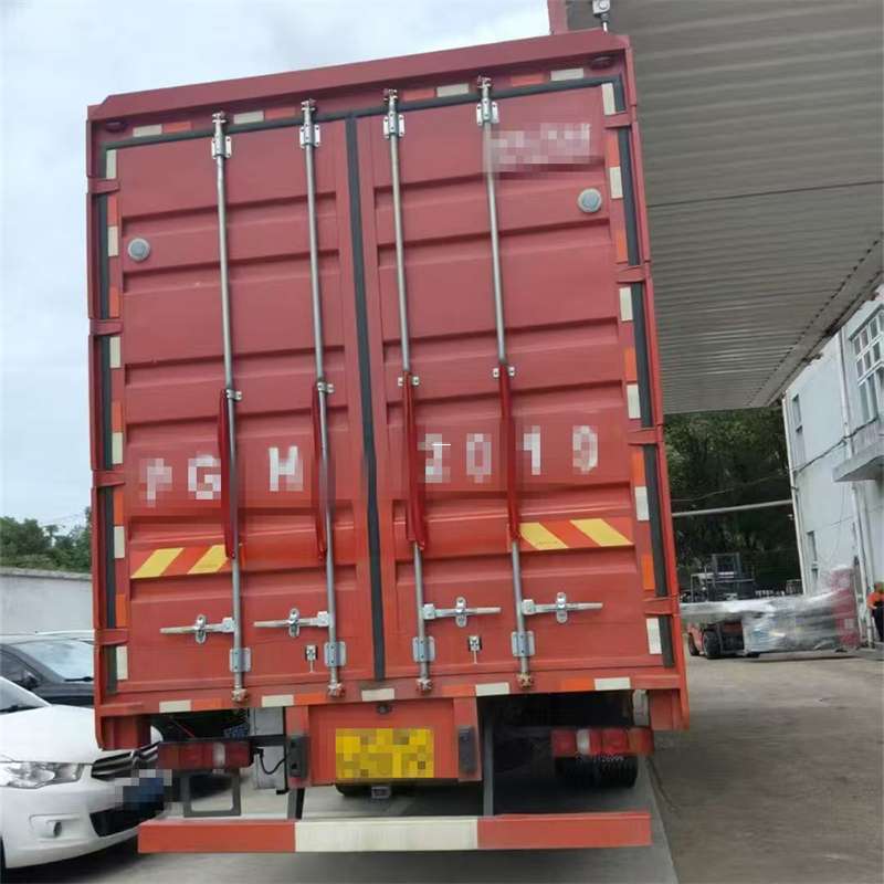 龙沙区探索正安县进仓物流的多元运输奥秘